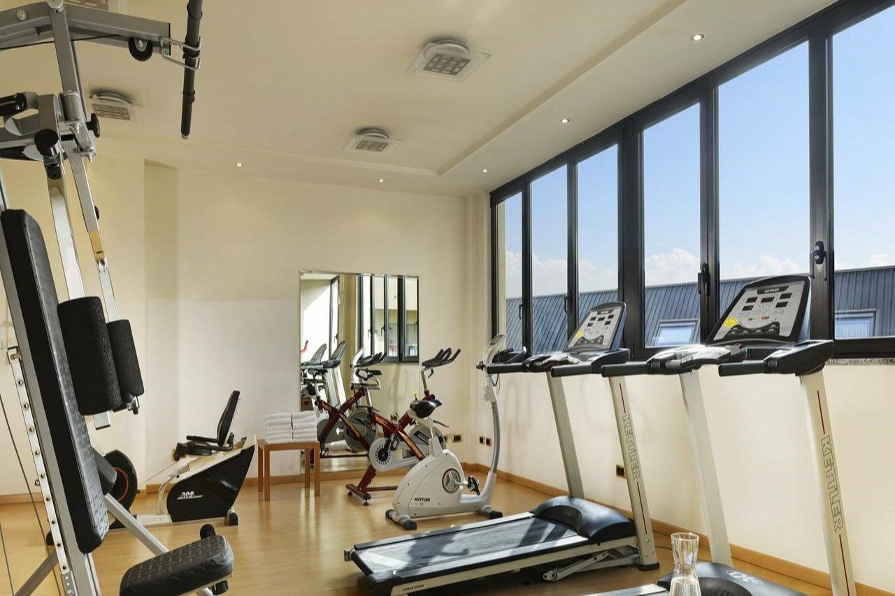 Unaway Hotel And Residence Linea Uno Milano Екстер'єр фото